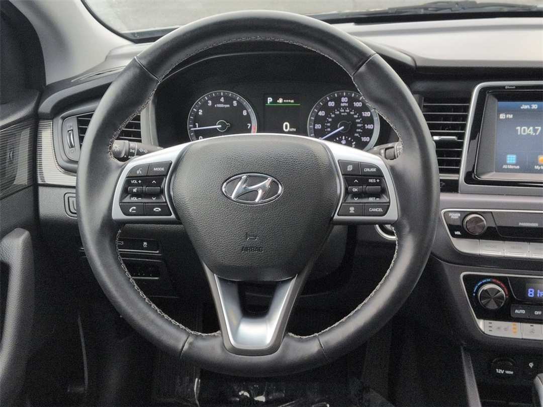 2018 Hyundai Sonata Limited - Image 14