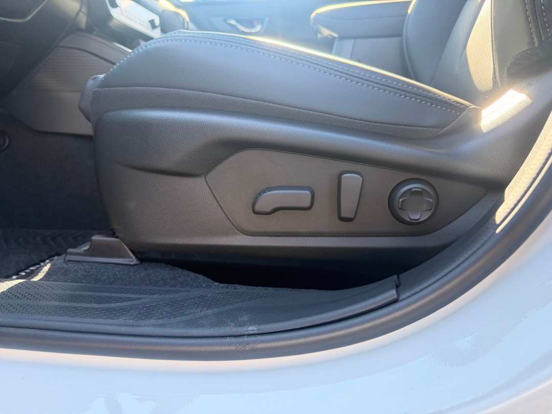 2026 Subaru Outback Touring XT - Image 16