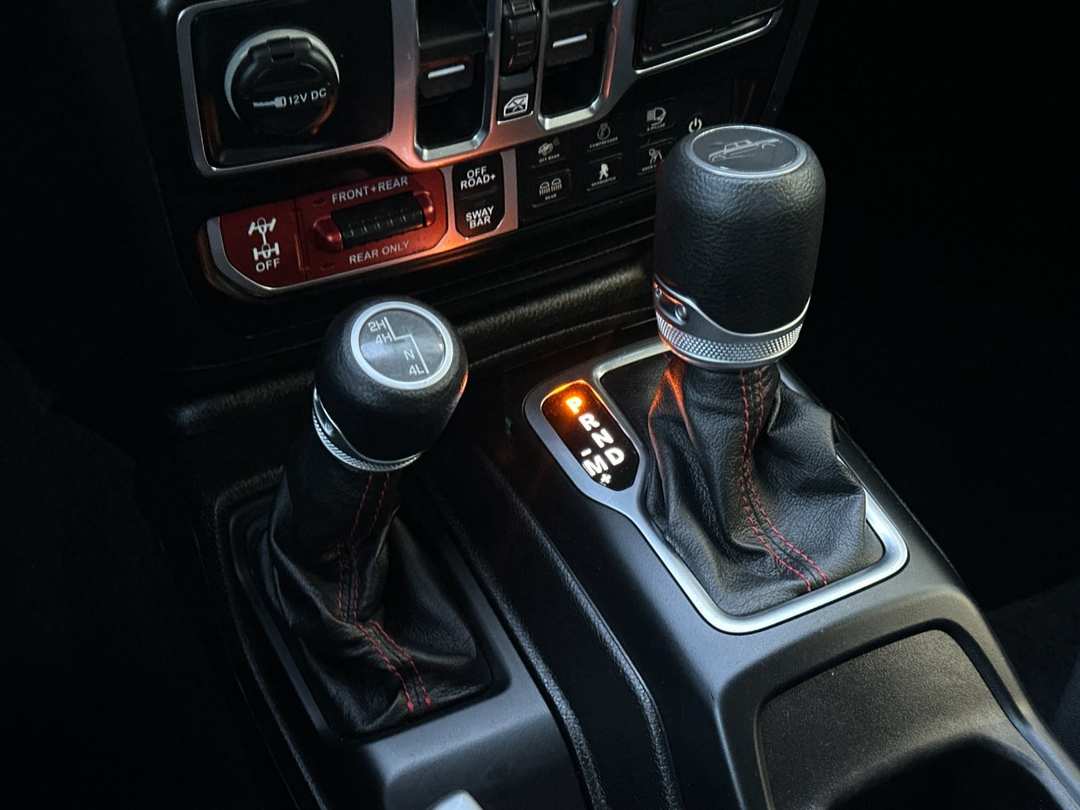 2021 Jeep Gladiator Rubicon - Image 19