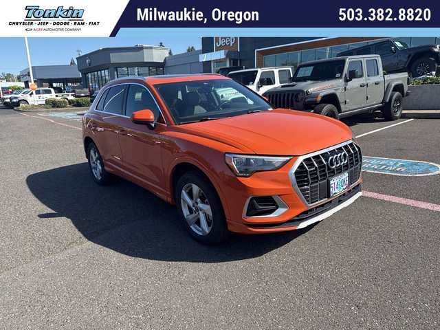 2021 Audi Q3 Premium