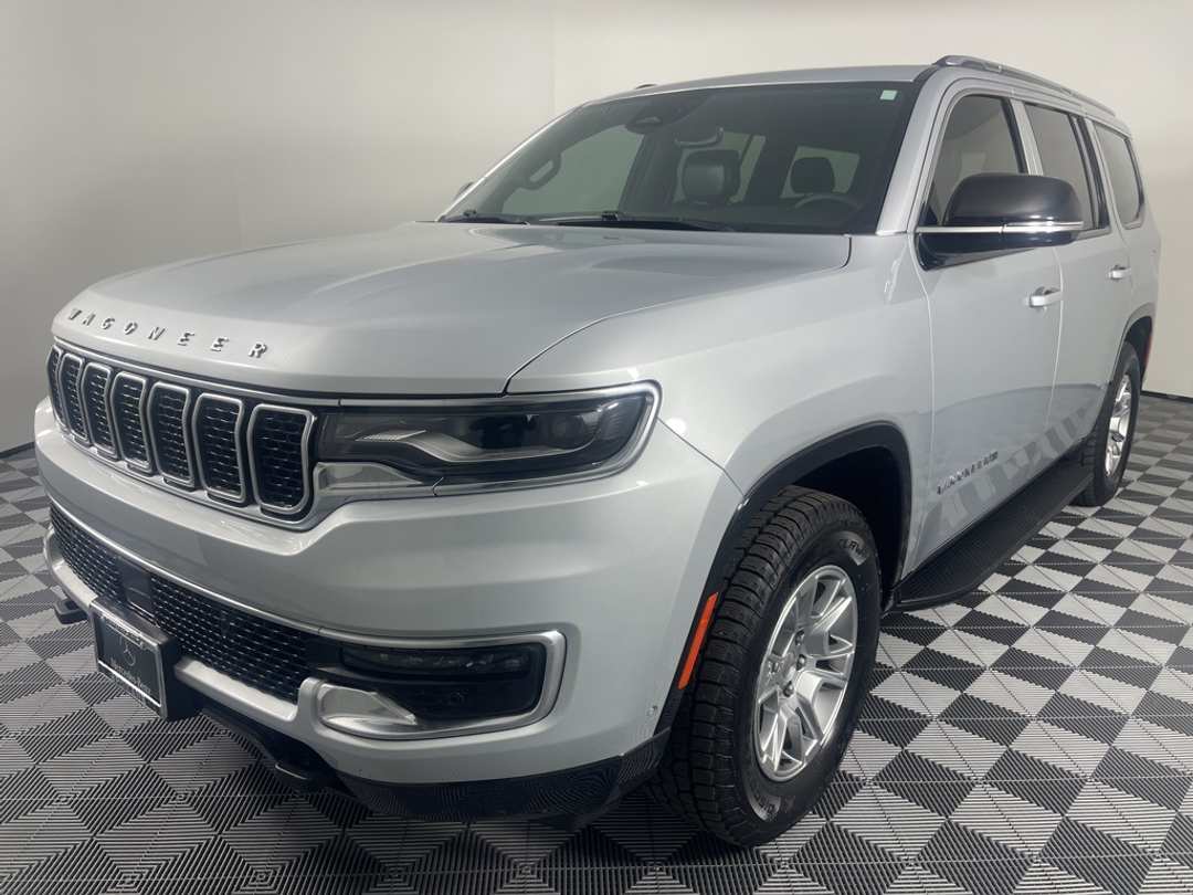 2024 Jeep Wagoneer - Image 5