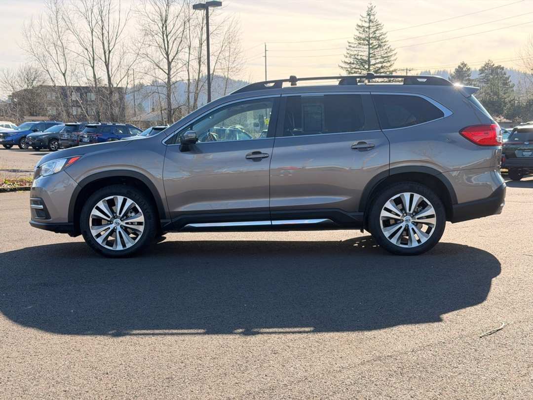 2022 Subaru Ascent Limited - Image 4