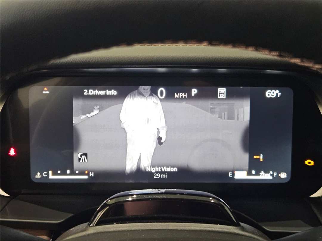 2025 Jeep Grand Cherokee Summit - Image 24