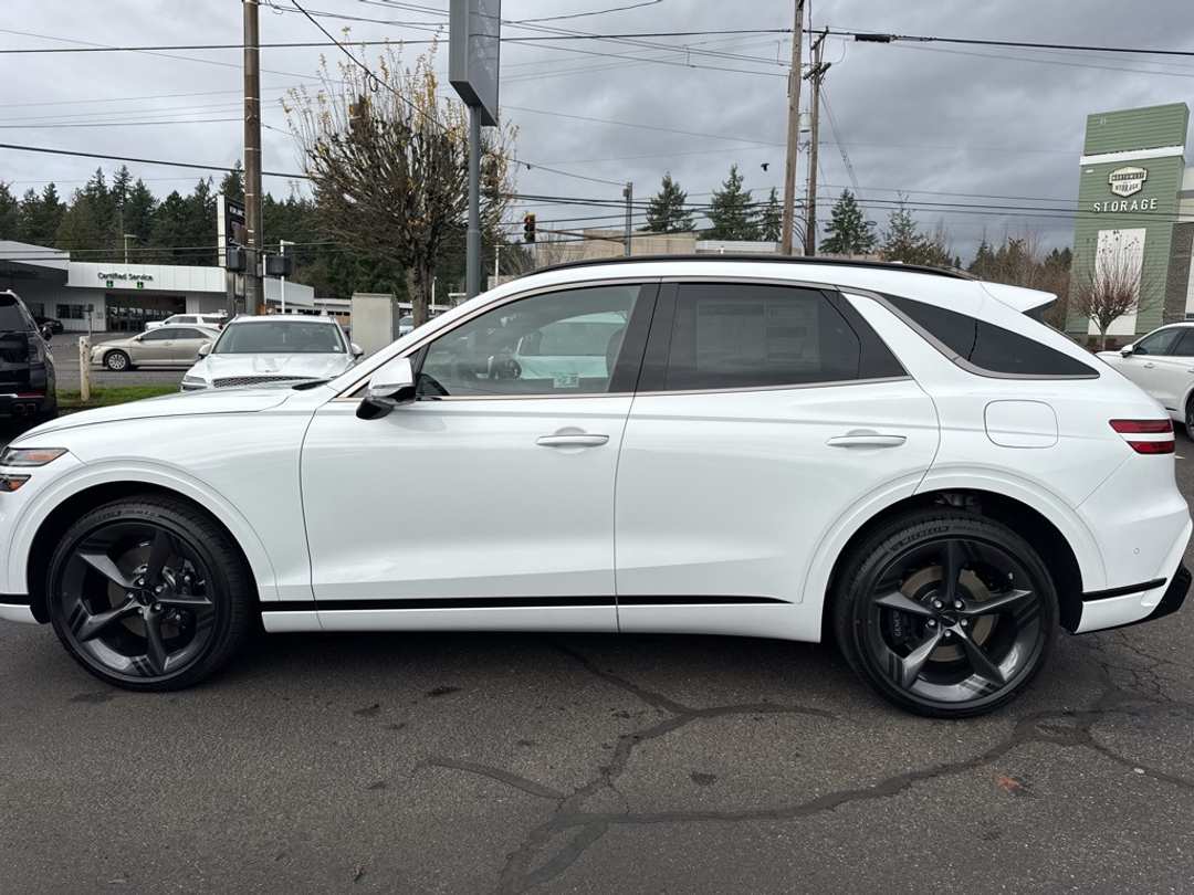 2026 Genesis Gv70 2.5T Sport Prestige - Image 4