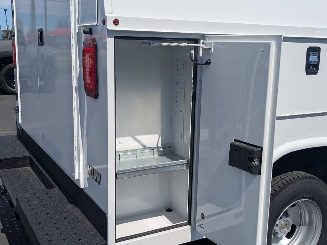 2024 Chevrolet Express 3500 Work - Image 18