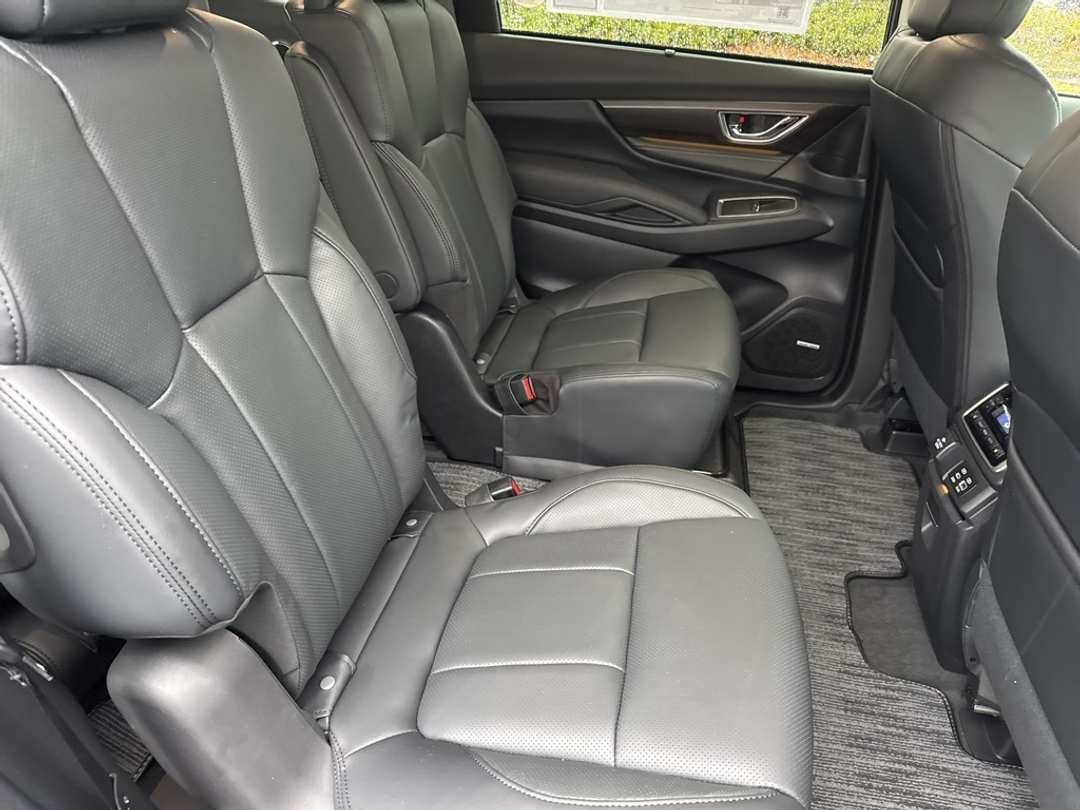 2026 Subaru Ascent Touring - Image 28