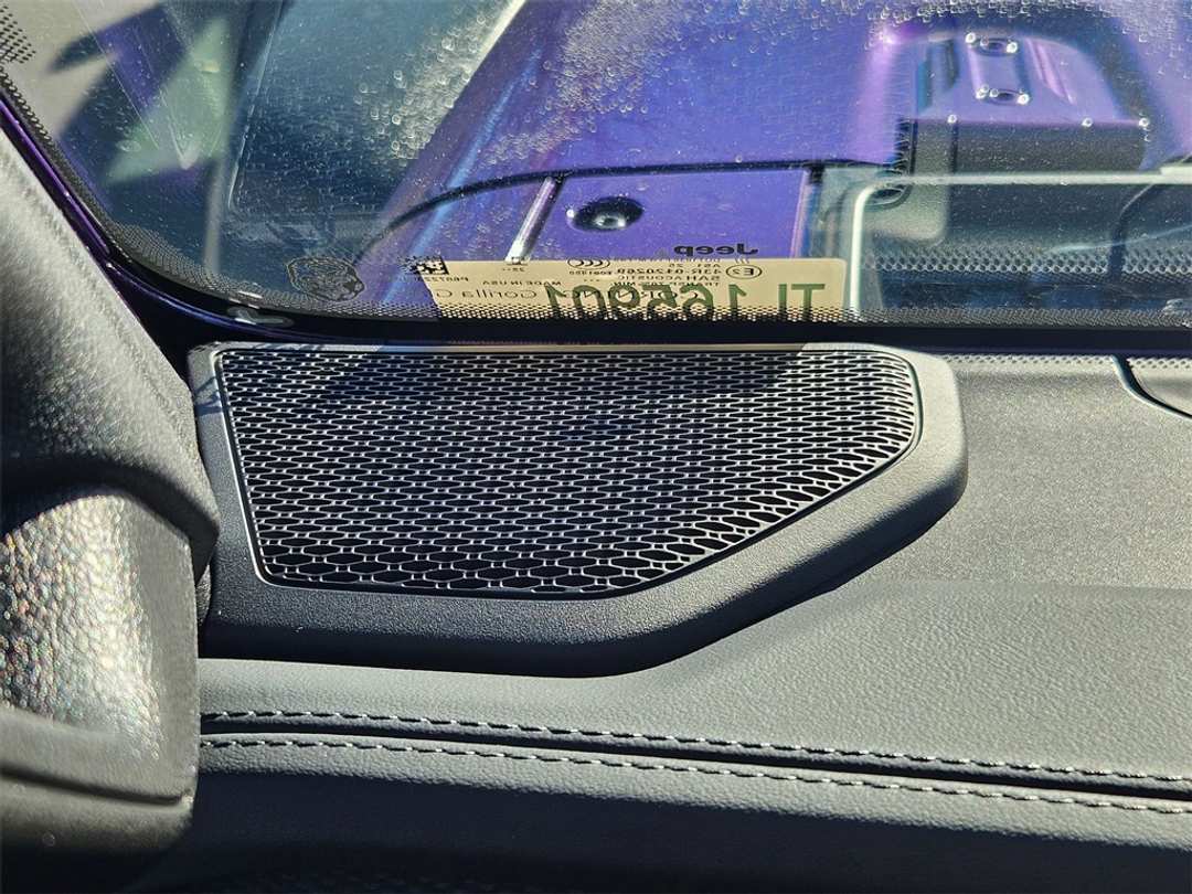 2026 Jeep Gladiator Rubicon - Image 12