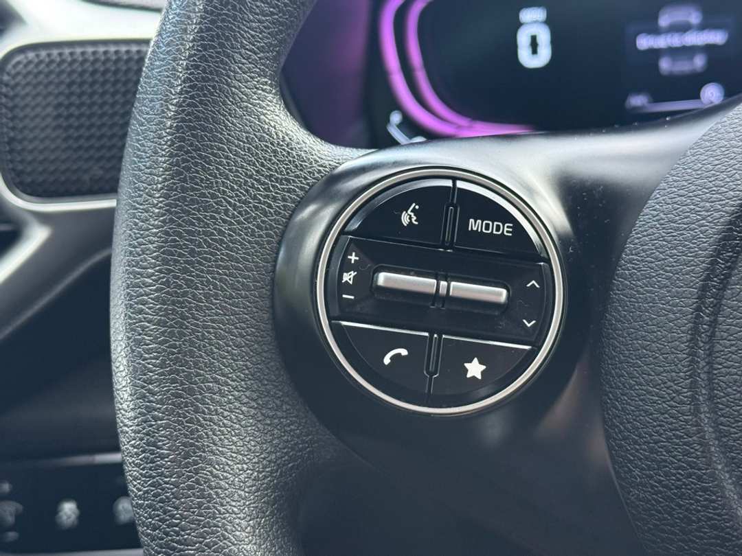 2024 Kia Soul LX - Image 29