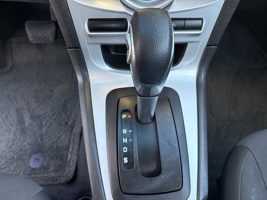 2018 Ford Fiesta SE - Image 33