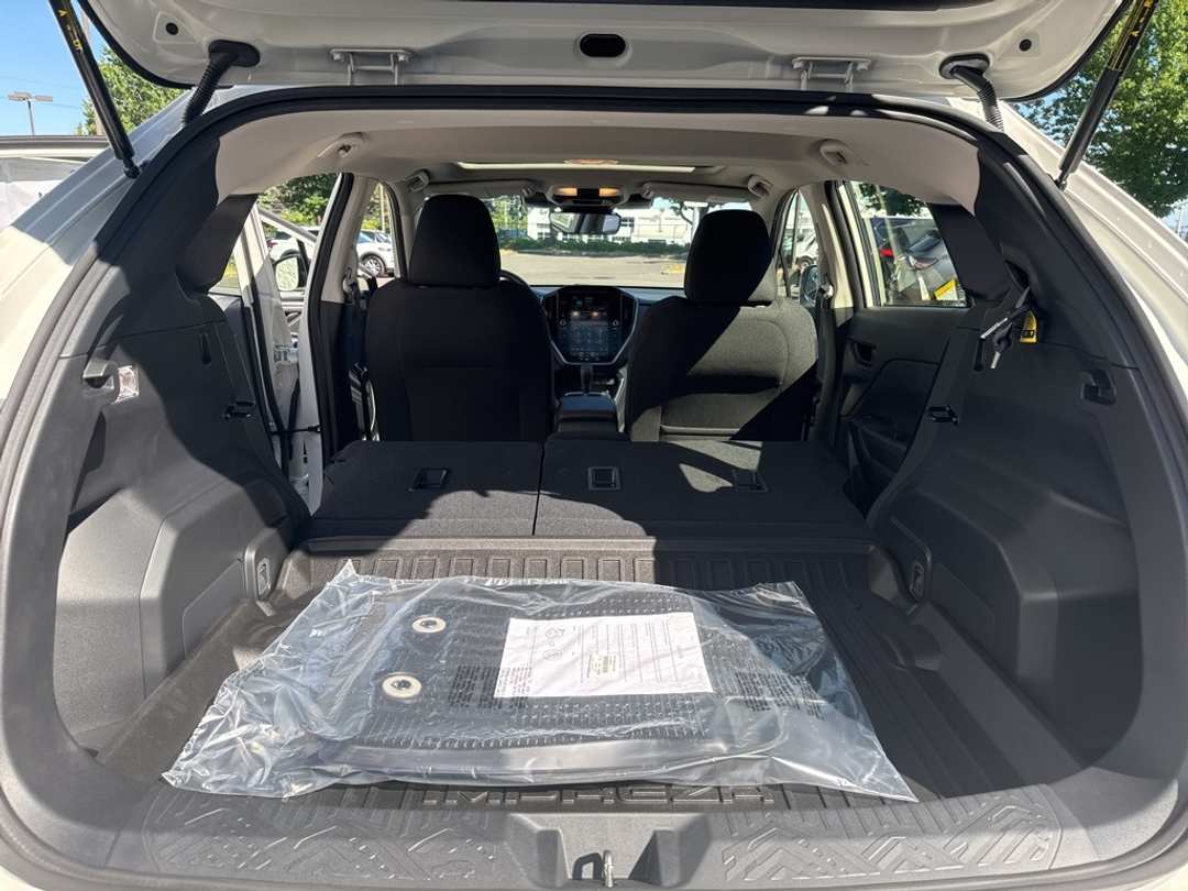 2025 Subaru Impreza Sport - Image 18