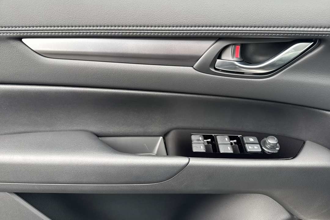 2025 MAZDA CX-5 2.5 S Select Package - Image 10