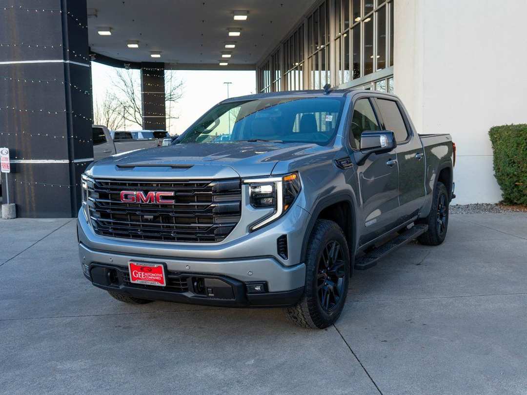 2026 GMC Sierra 1500 Elevation - Image 3