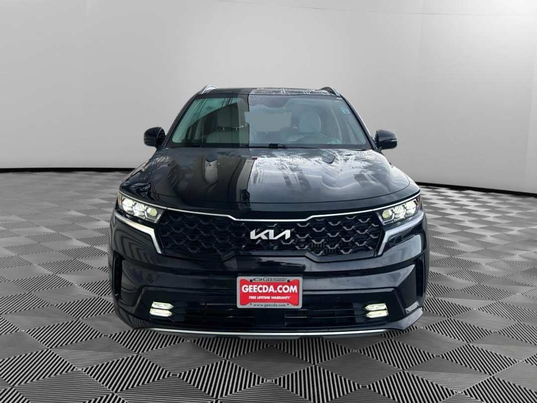 2023 Kia Sorento SX Prestige - Image 2
