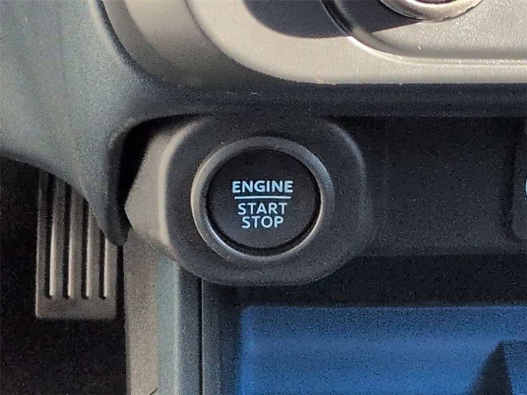 2026 Ford Maverick XLT - Image 16