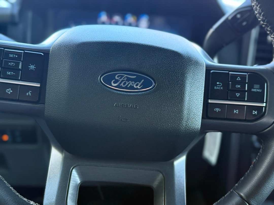 2025 Ford F-150 XLT - Image 32