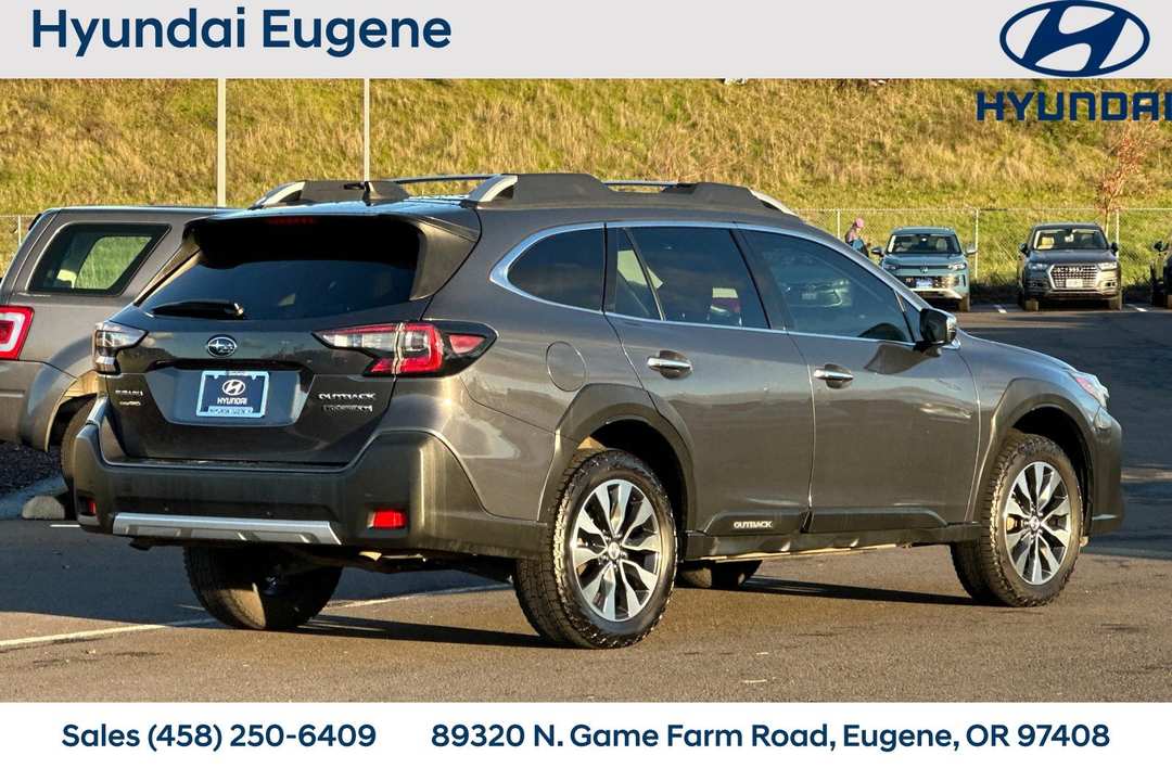 2023 Subaru Outback Touring XT - Image 3