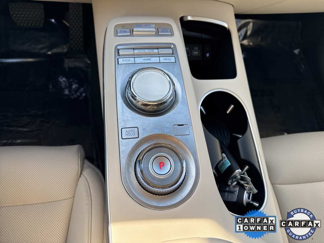 2025 Genesis Gv70 2.5T - Image 27