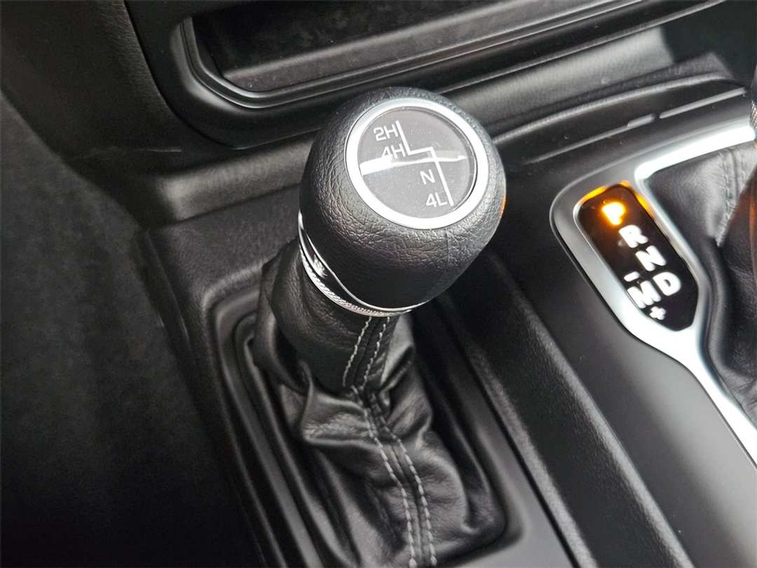 2026 Jeep Wrangler Sport - Image 24