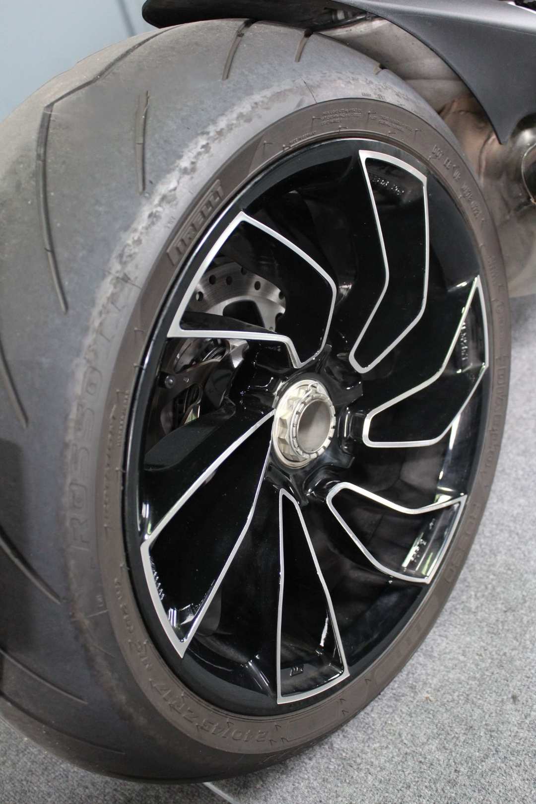 2022 Ducati Xdiavel S - Image 18