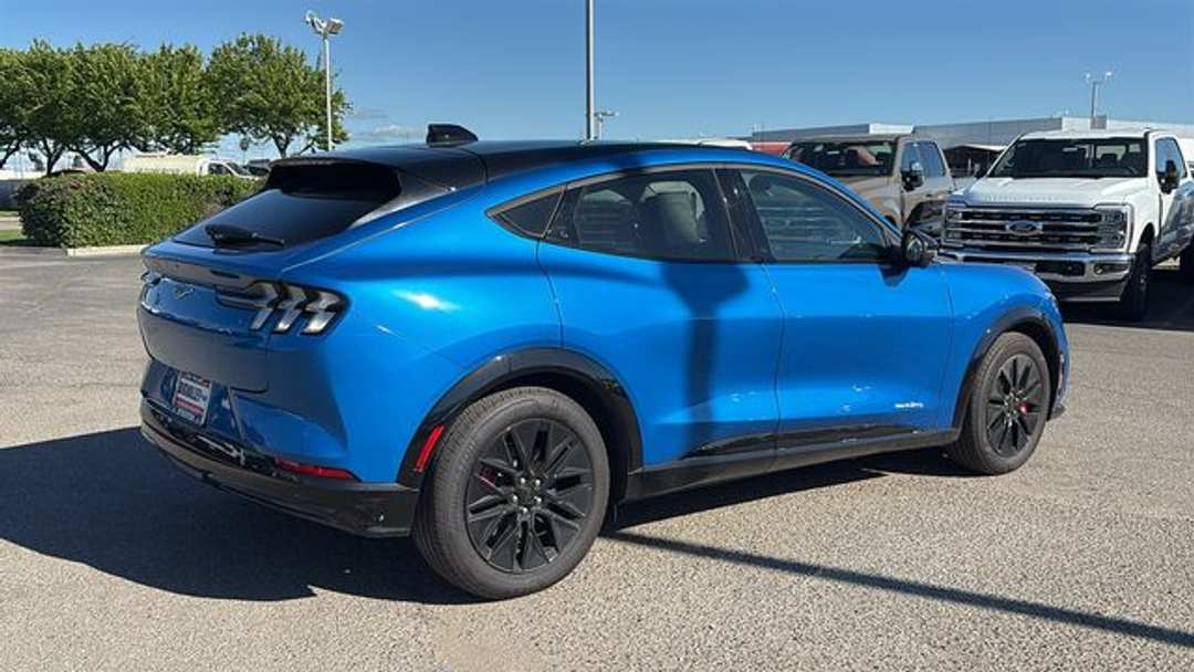 2025 Ford Mustang Mach-E Premium - Image 3