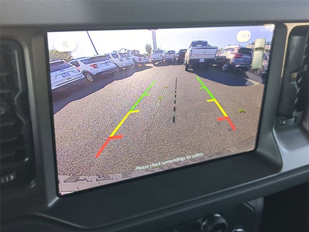 2025 Ford Bronco Big Bend - Image 19