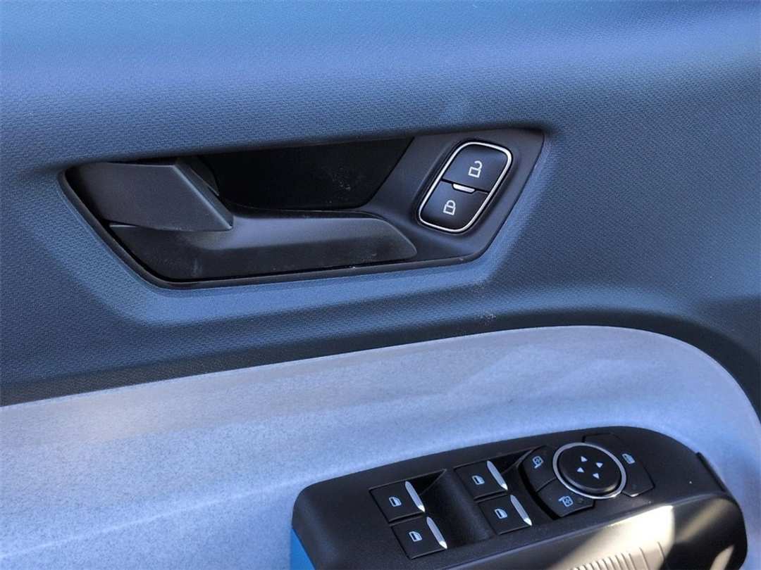 2026 Ford Maverick XLT - Image 10