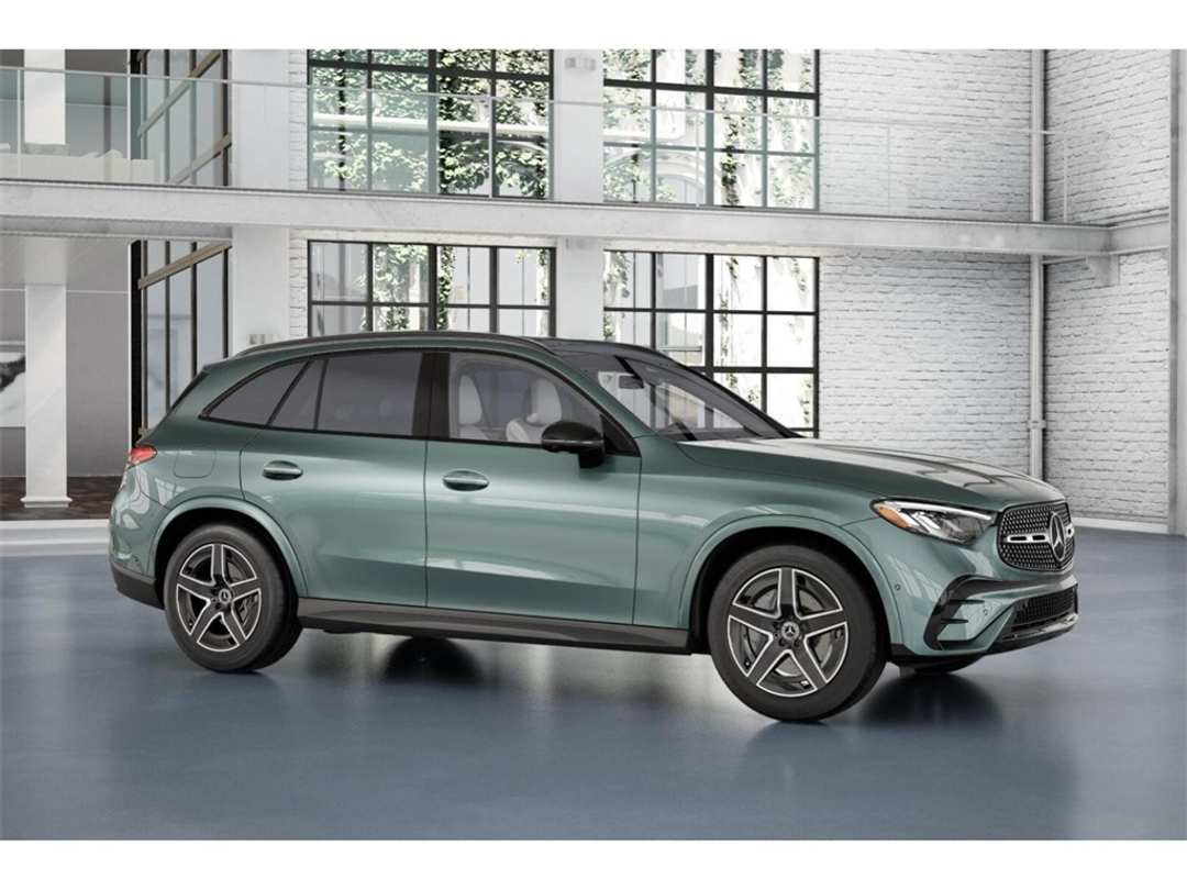 2026 Mercedes-Benz GLC GLC 300 - Image 13