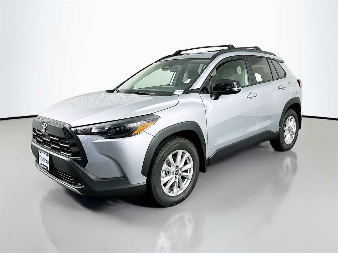 2026 Toyota Corolla Cross LE - Image 3