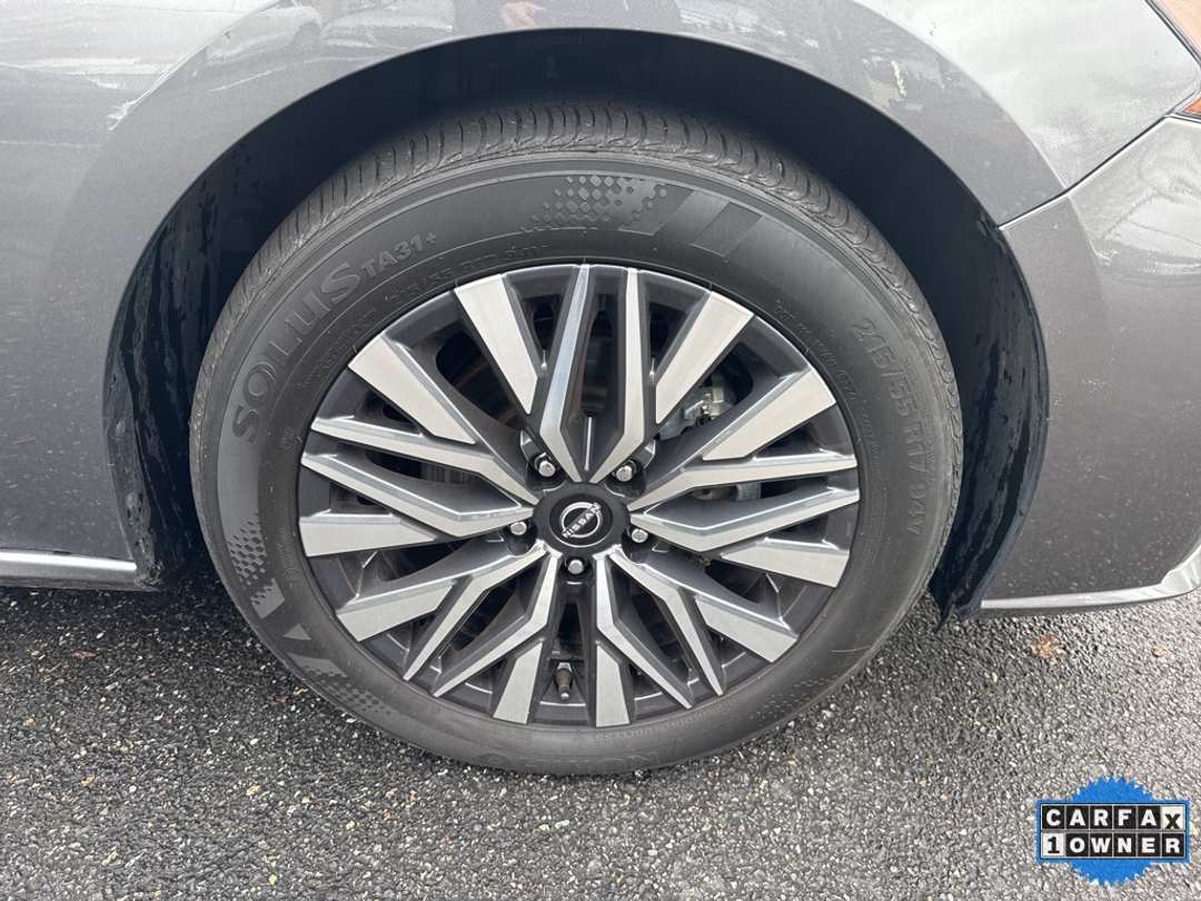 2024 Nissan Altima 2.5 SV - Image 11