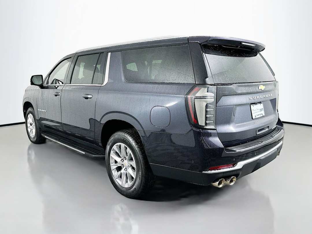 2025 Chevrolet Suburban Premier - Image 5