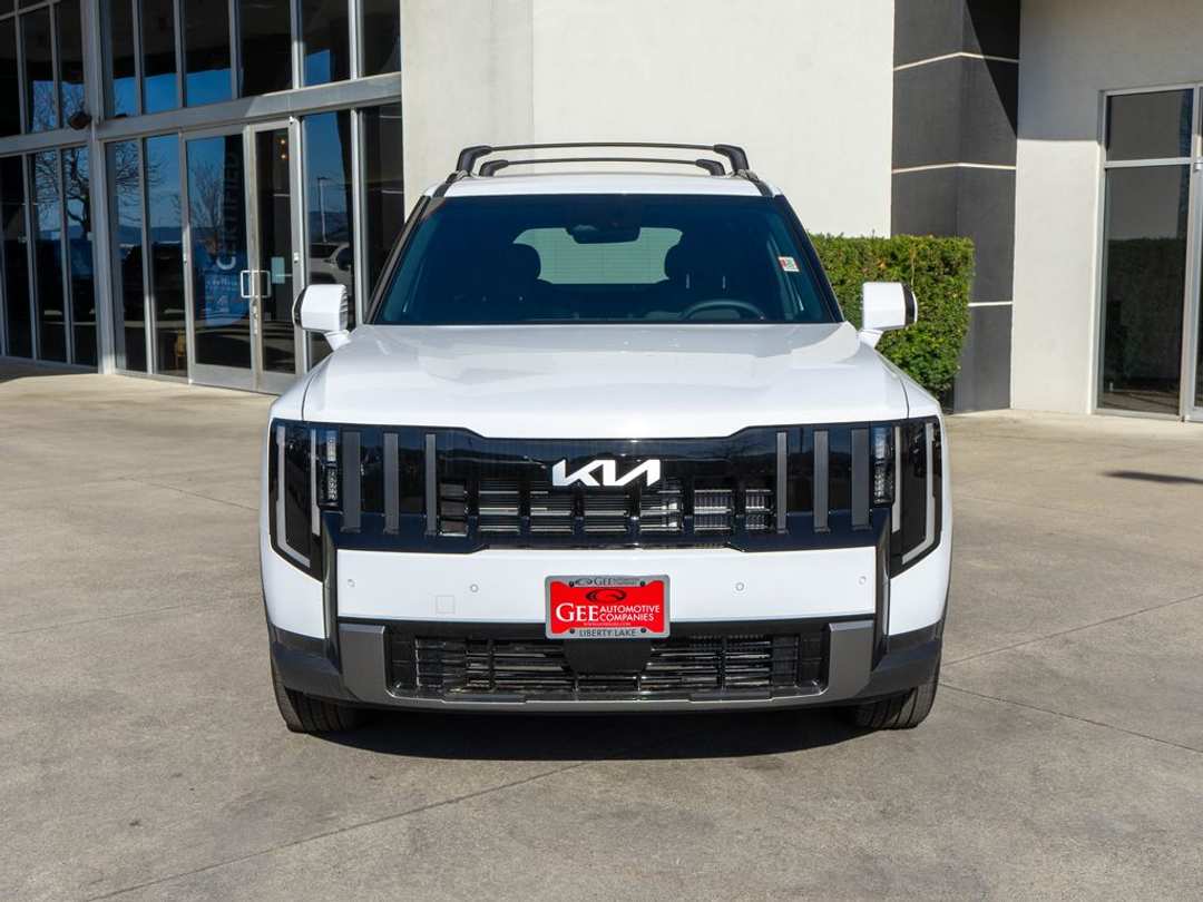 2027 Kia Telluride S - Image 2