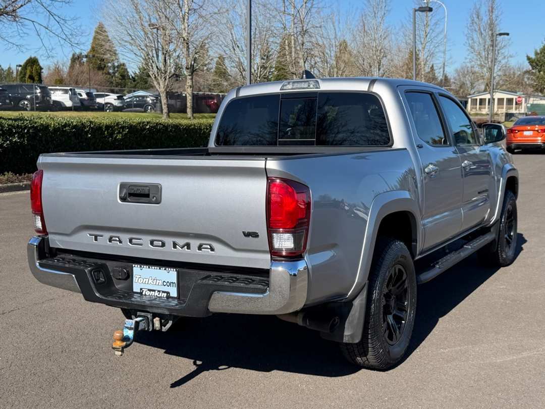 2021 Toyota Tacoma SR5 - Image 9
