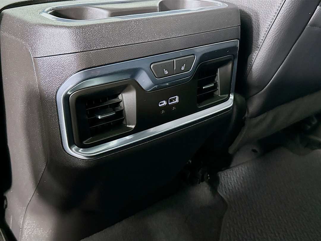 2023 GMC Sierra 1500 Denali - Image 28