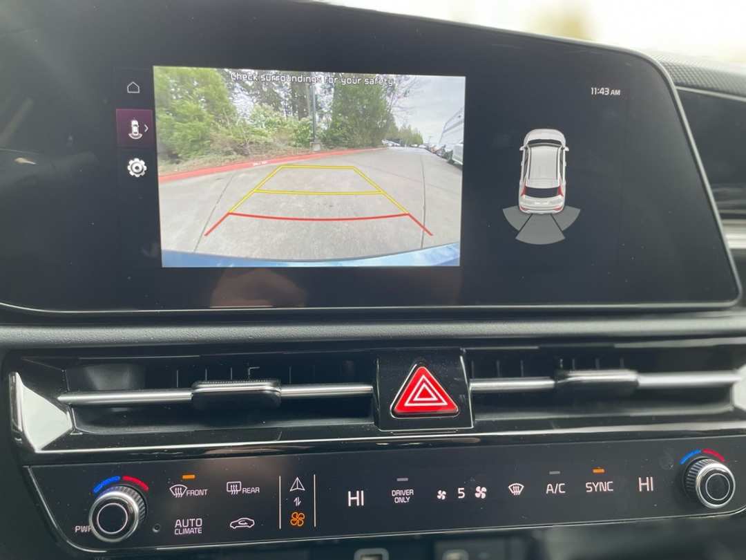 2025 Kia Niro EX - Image 16