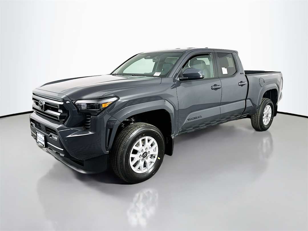 2026 Toyota Tacoma SR5 - Image 3