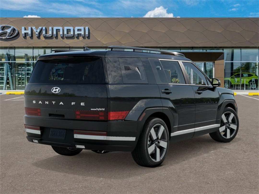 2026 Hyundai Santa Fe Limited - Image 4