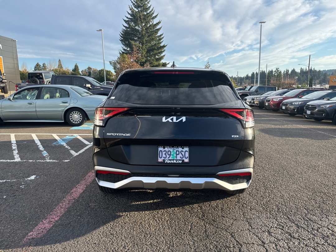 2024 Kia Sportage LX - Image 6