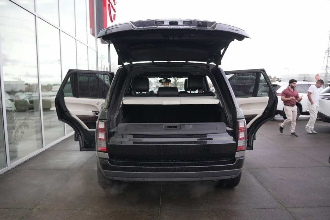 2015 Land Rover Range Rover 5.0L V8 Supercharged - Image 5