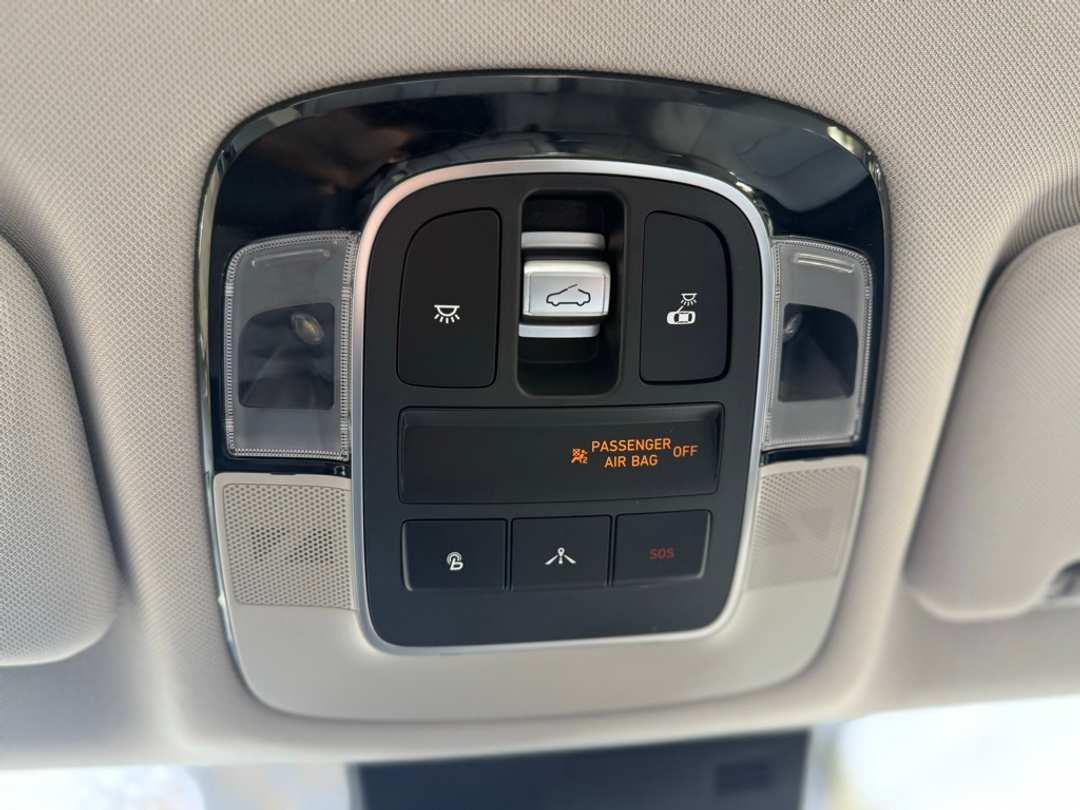 2021 Hyundai Sonata Limited - Image 34