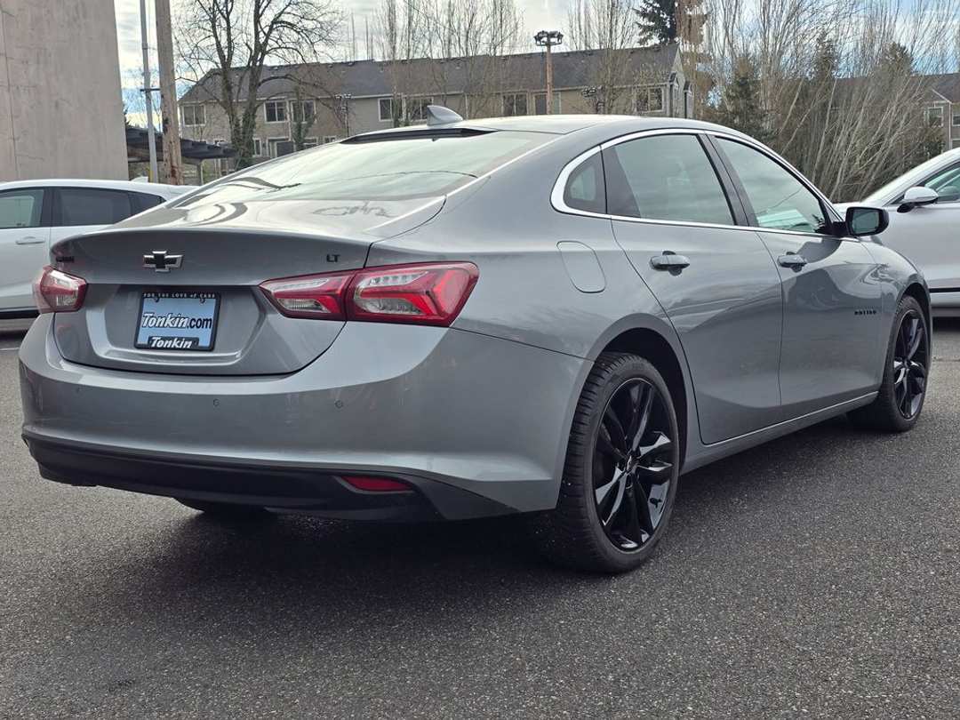 2024 Chevrolet Malibu LT - Image 3