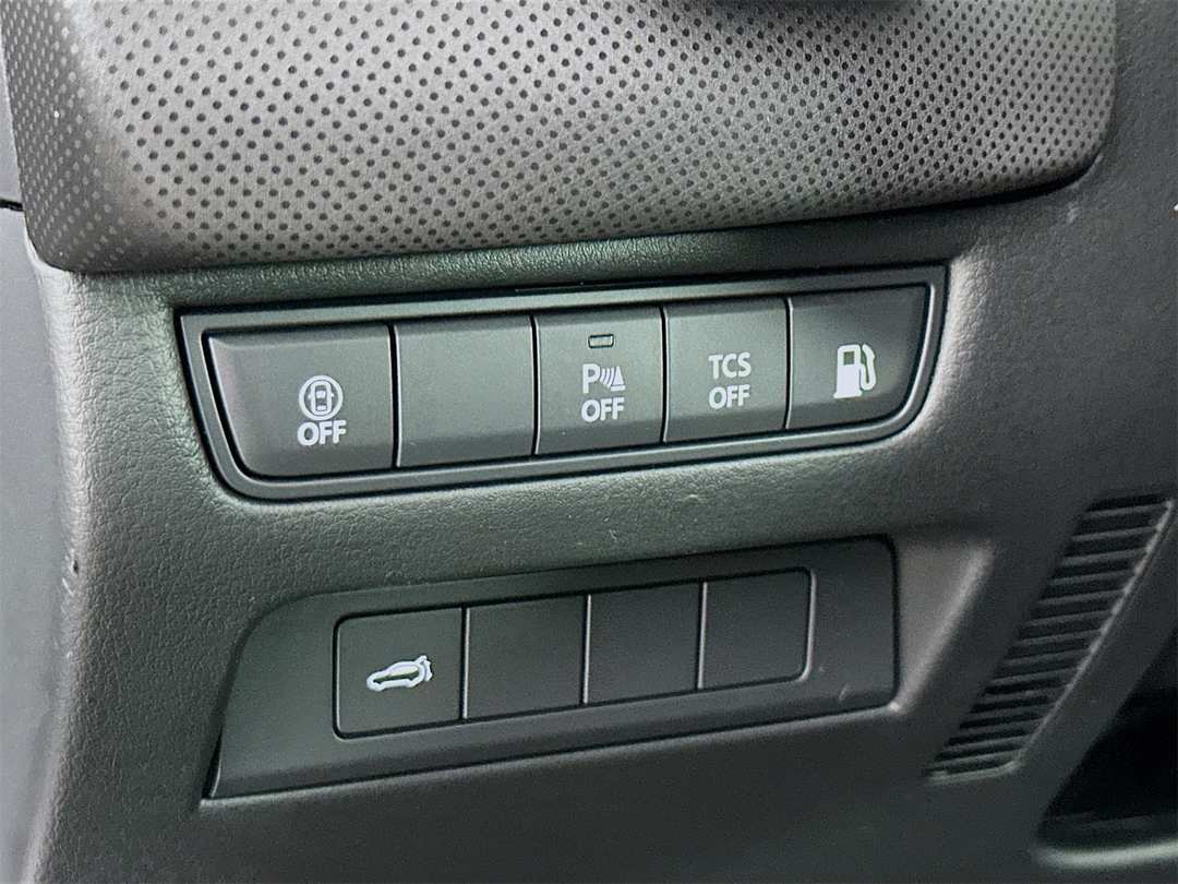 2026 MAZDA Cx-50 Preferred - Image 10