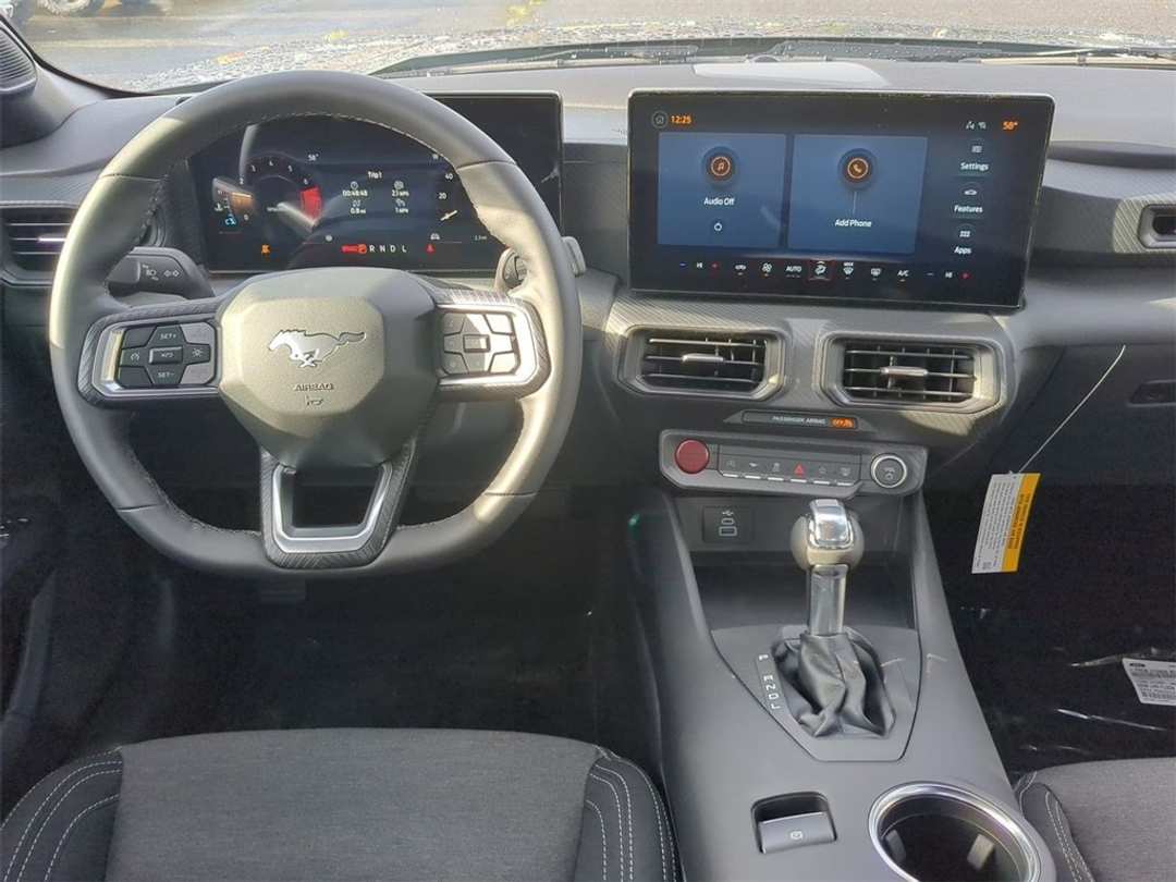 2026 Ford Mustang EcoBoost - Image 22