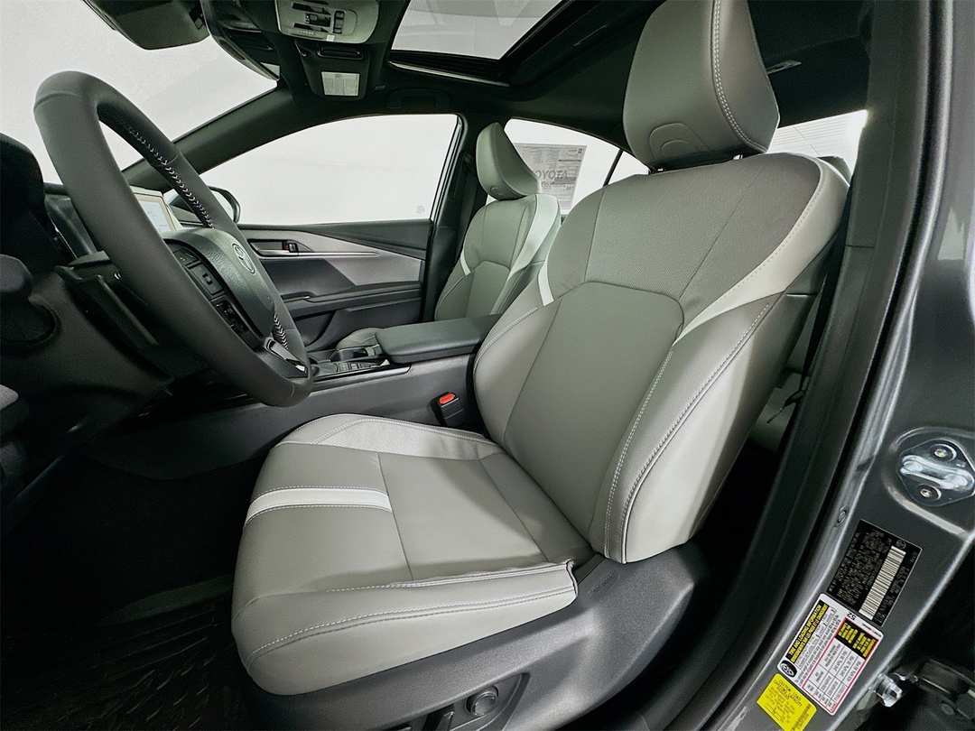 2026 Toyota Camry XSE - Image 21