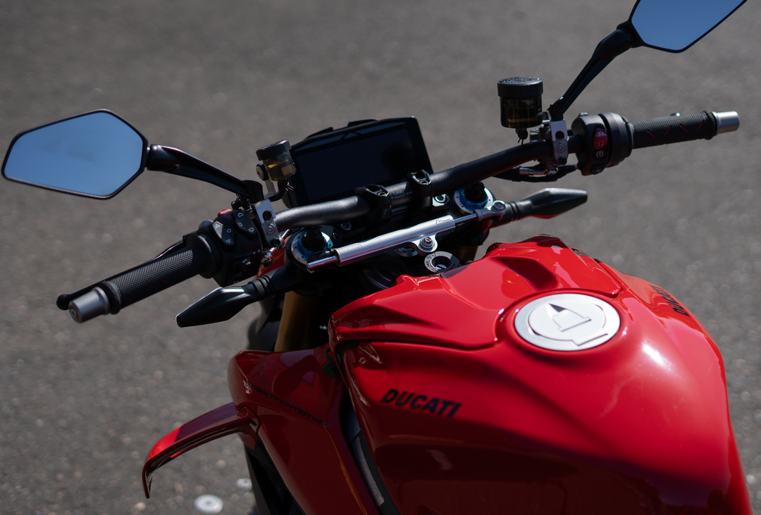 2025 Ducati Streetfighter V4 S - Image 8