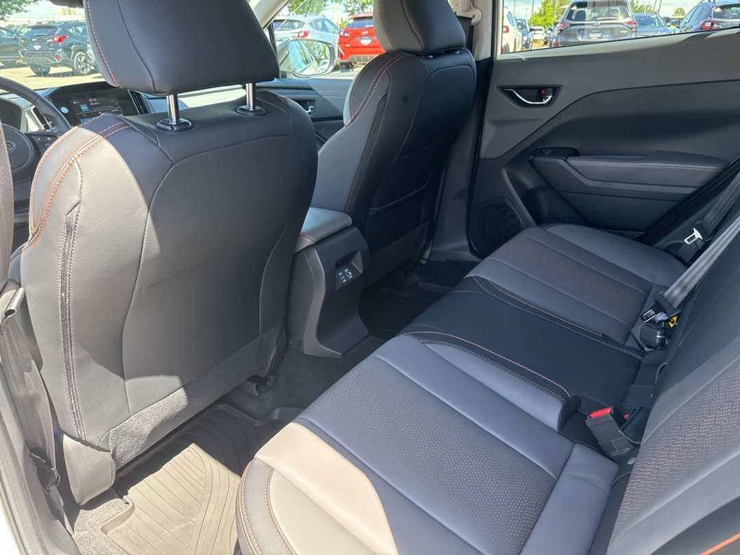 2025 Subaru Crosstrek Limited - Image 31