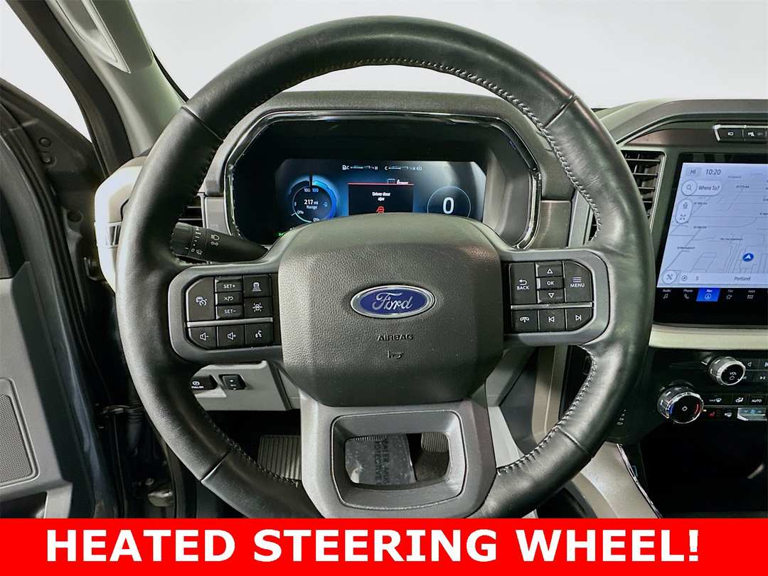 2023 Ford F-150 Lightning XLT - Image 14