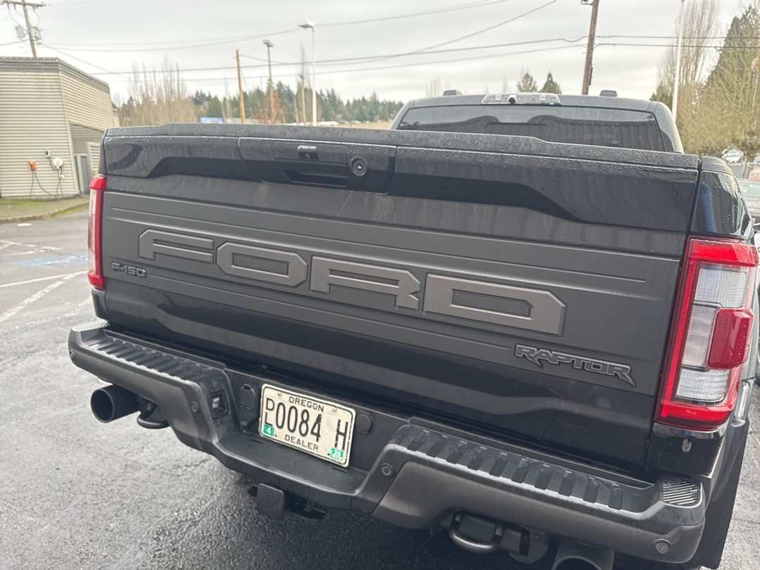 2023 Ford F-150 Raptor - Image 5