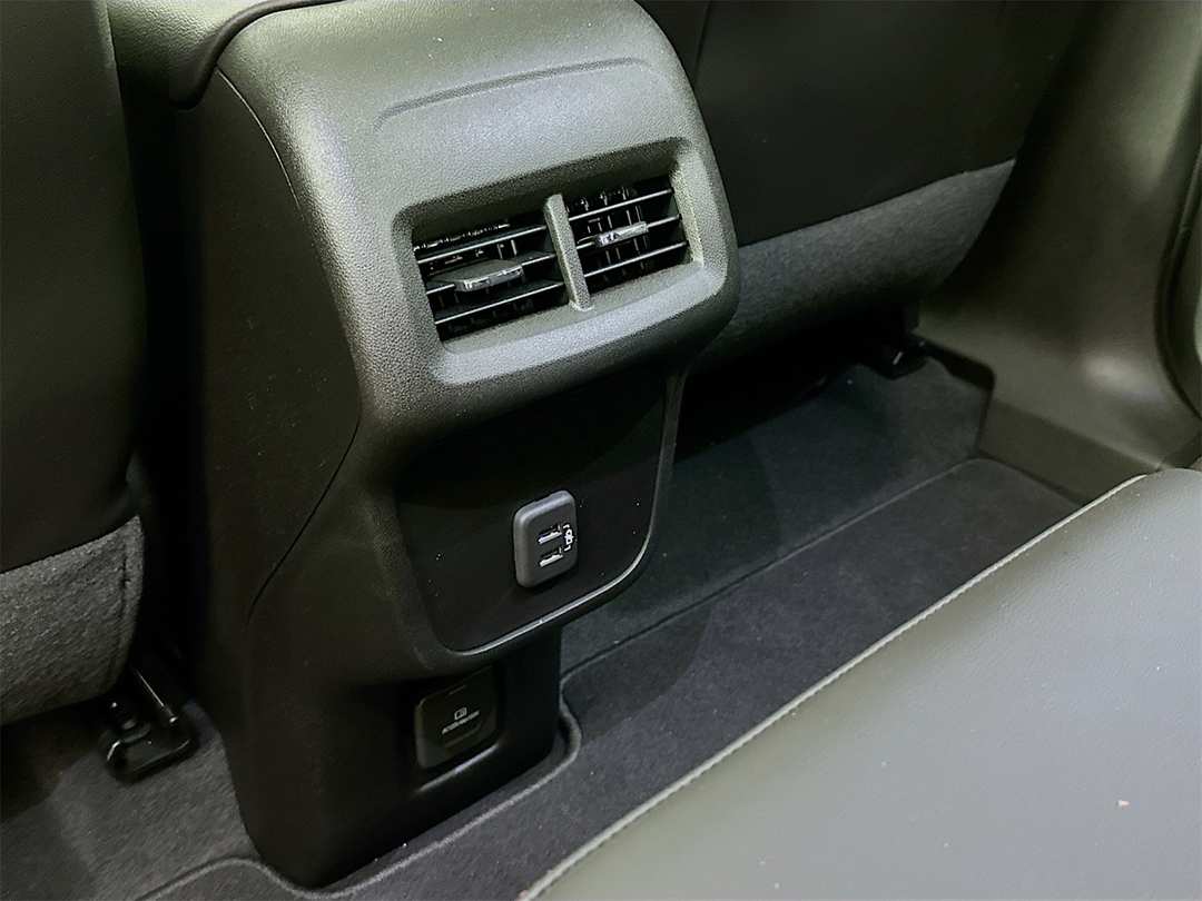 2022 Chevrolet Equinox RS - Image 27