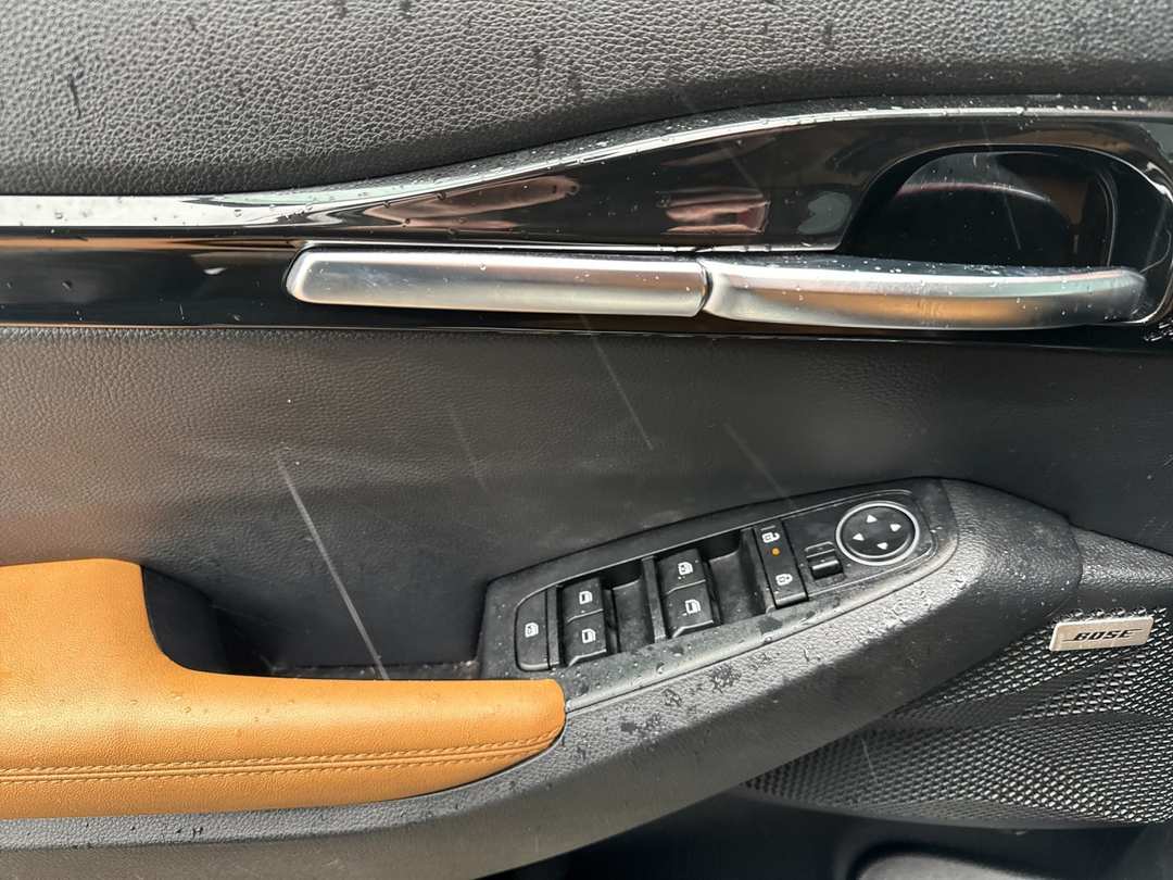 2024 Kia Seltos SX - Image 10