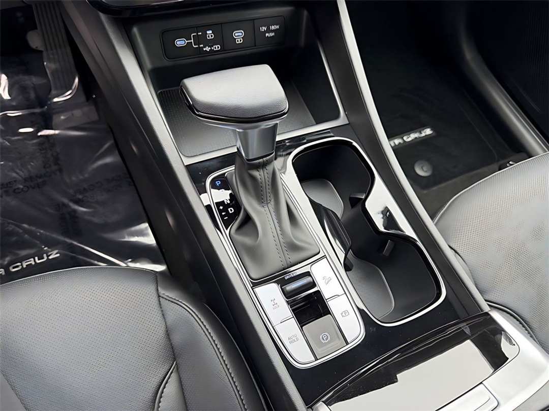 2026 Hyundai Santa Cruz SEL - Image 23